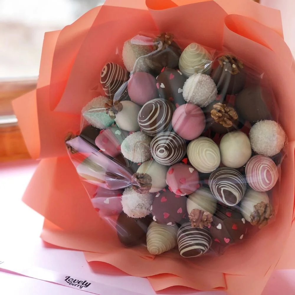 Букет из клубники в шоколаде 4