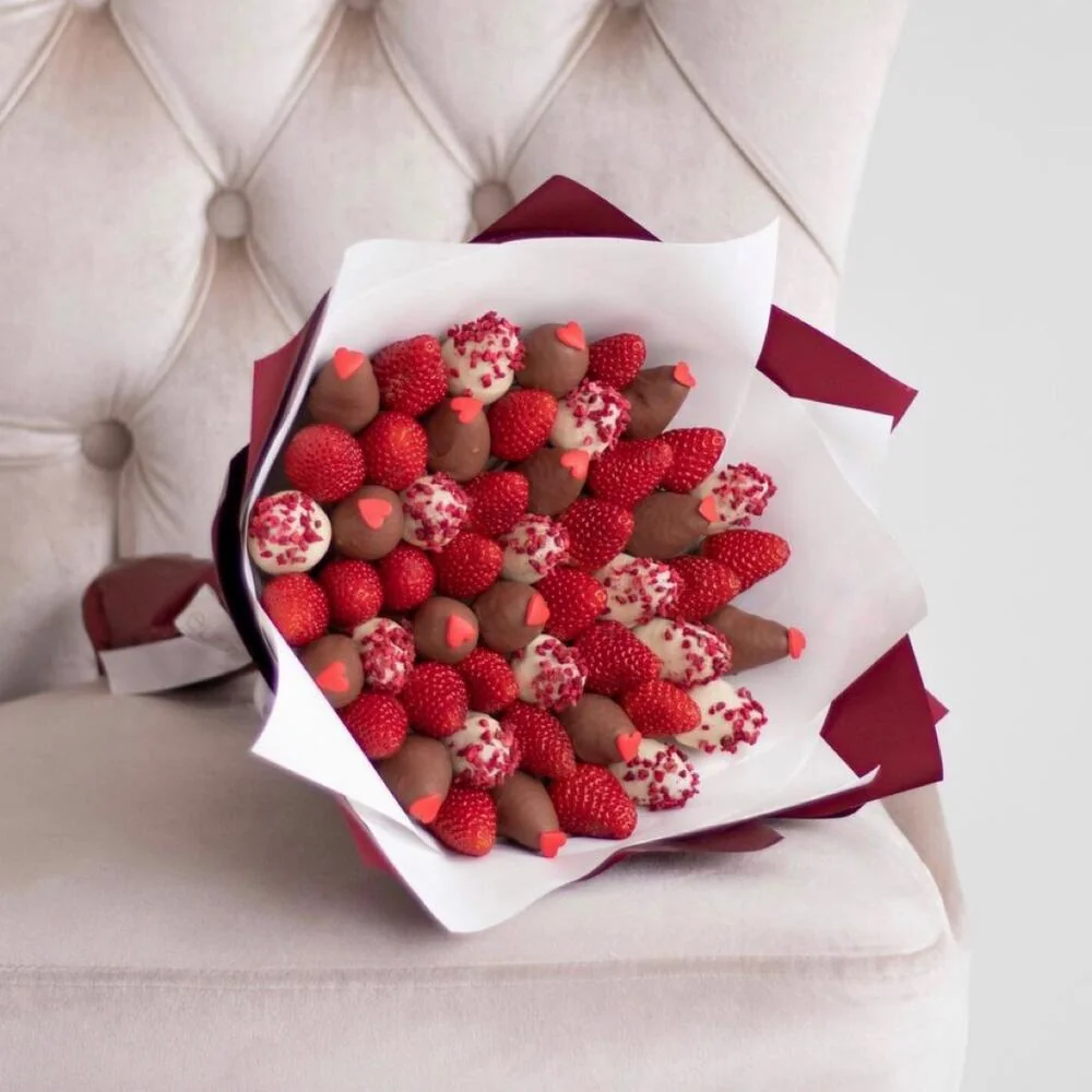 Букет с клубникой в шоколаде