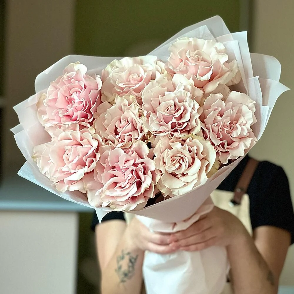 Монобукет с французскими розовыми розами