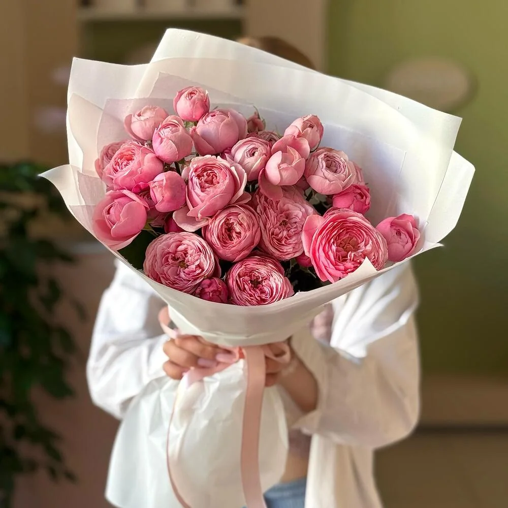 Кустовая пионовидная Роза Сильва пинк 7 шт